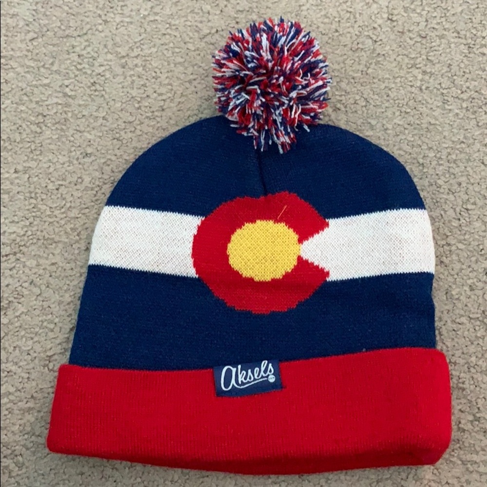Colorado beanie with Pom Pom